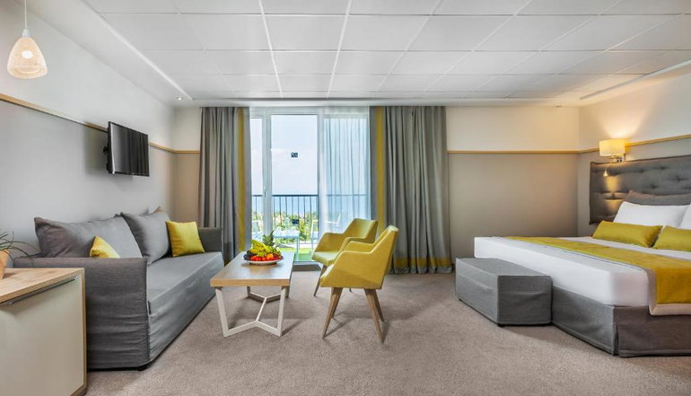 4* Kriopigi Hotel