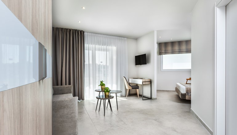 4* Kriopigi Hotel