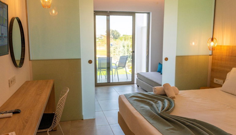 4* Lambi Resort