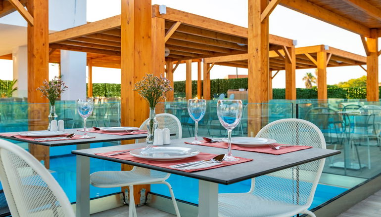 4* Lambi Resort