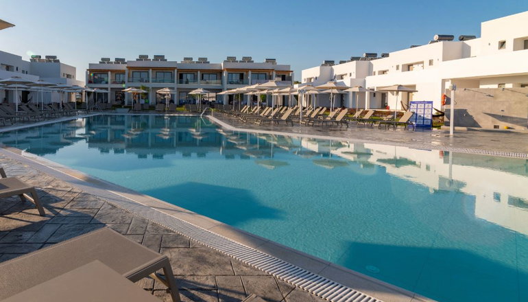 4* Lambi Resort