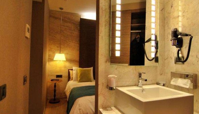 4* Levadia Hotel