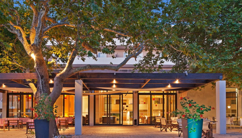 4* Long Beach Resort Hotel