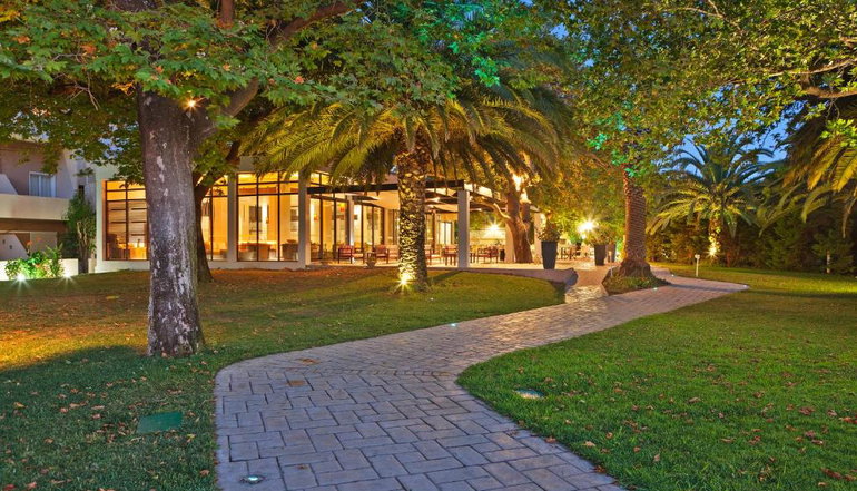 4* Long Beach Resort Hotel