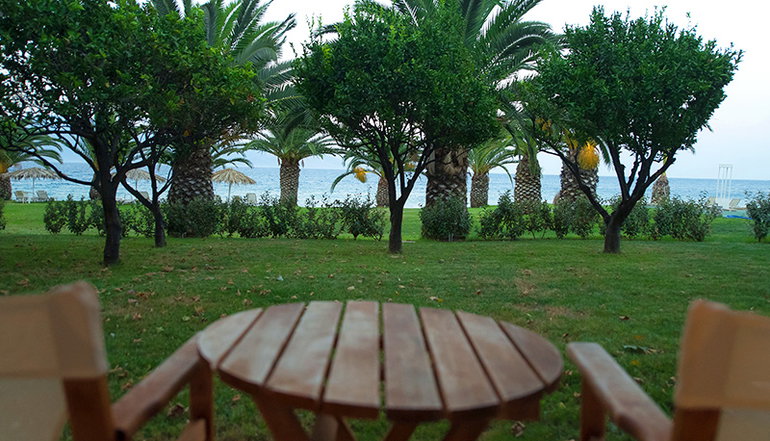 4* Long Beach Resort Hotel