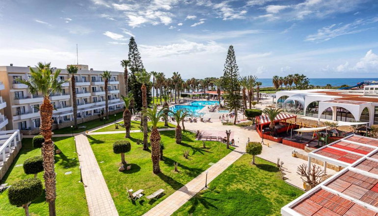 4* Louis Phaethon Beach