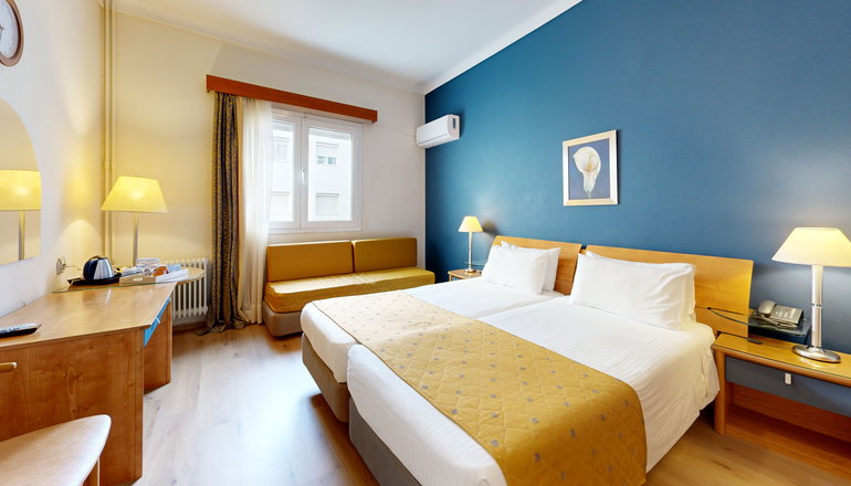 4* Lucy Hotel - Χαλκίδα