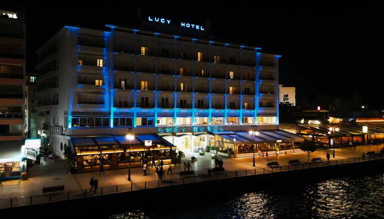4* Lucy Hotel - Χαλκίδα