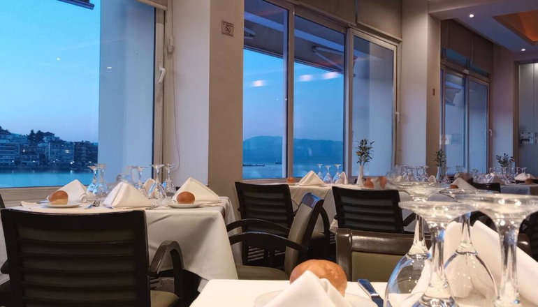 4* Lucy Hotel - Χαλκίδα