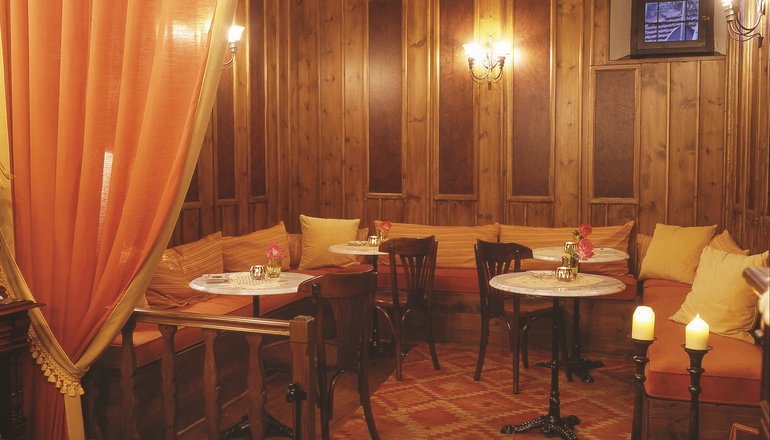4* Mansion Santikos