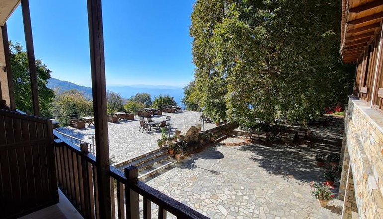 4* Manthos Mountain Resort Hotel & Spa