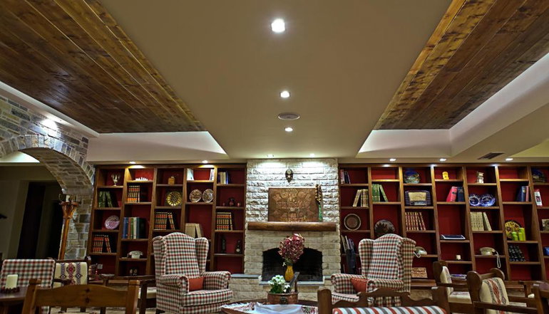 4* Manthos Mountain Resort Hotel & Spa