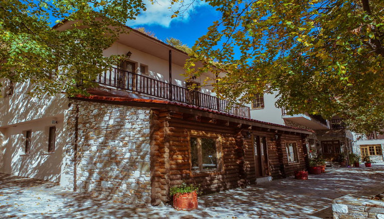 4* Manthos Mountain Resort Hotel & Spa