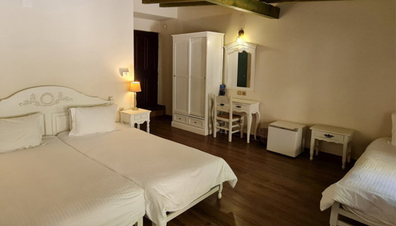 4* Manthos Mountain Resort Hotel & Spa