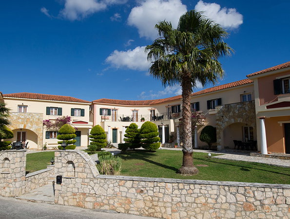 Elanthi Village Hotel