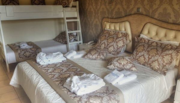 4* Maranton Beach Hotel