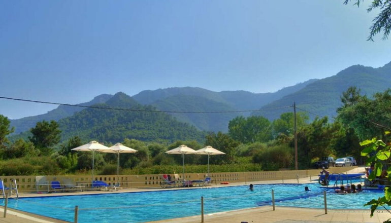 4* Maranton Beach Hotel