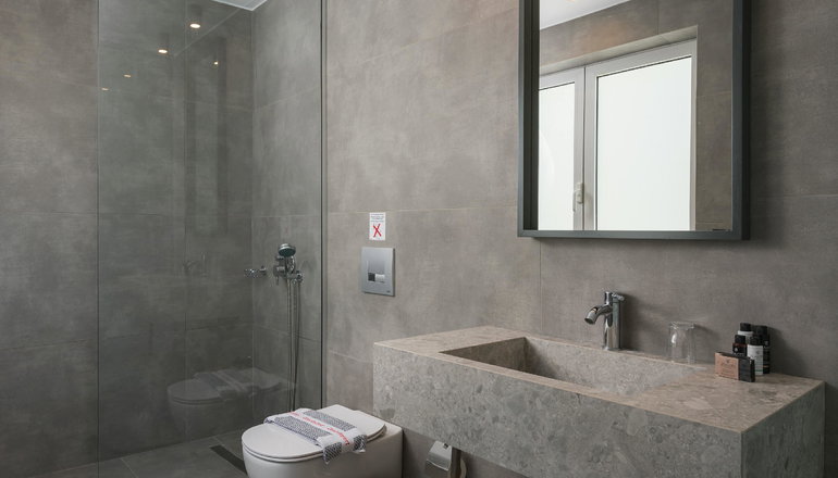 4* Mare Blue & Suites