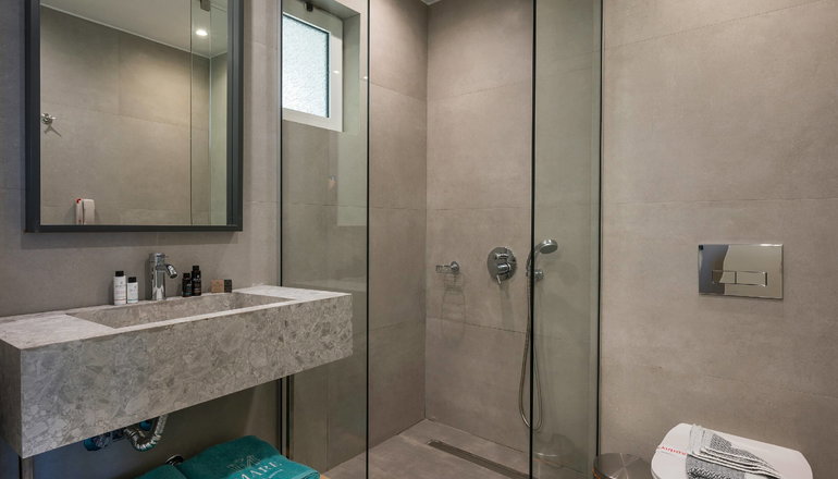 4* Mare Blue & Suites