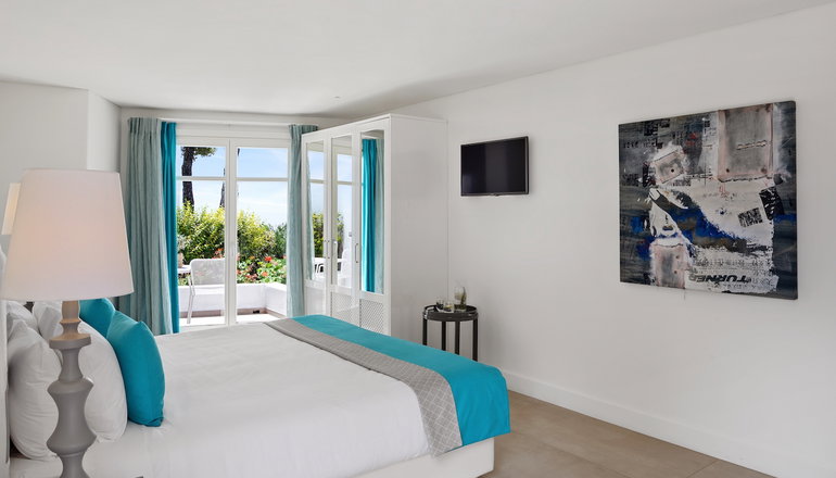 4* Marpunta Village