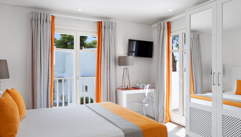 4* Marpunta Village