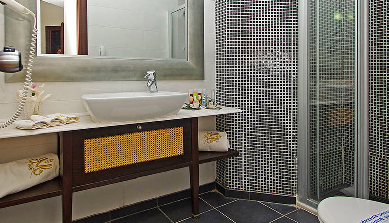 4* Mediterranean Princess Hotel