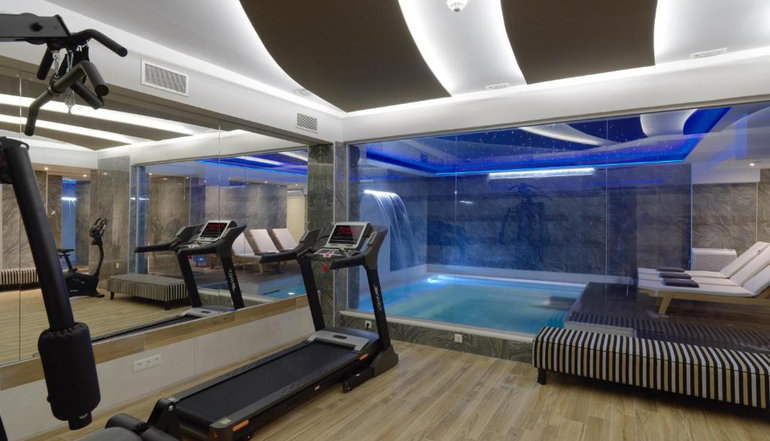 Melrose Rethymno by Mage Hotels