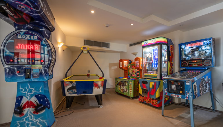 4* Minos Hotel