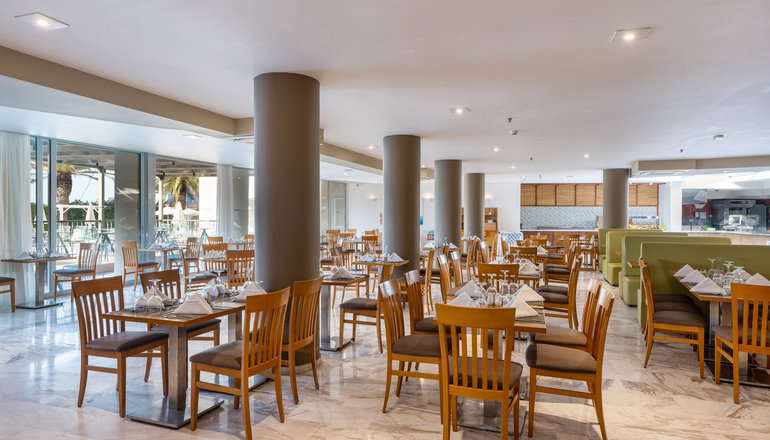 4* Minos Hotel