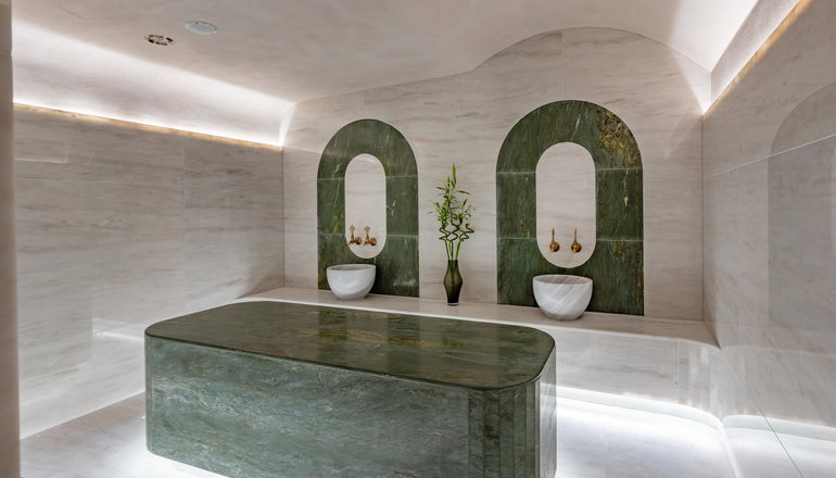 4* Minos Hotel