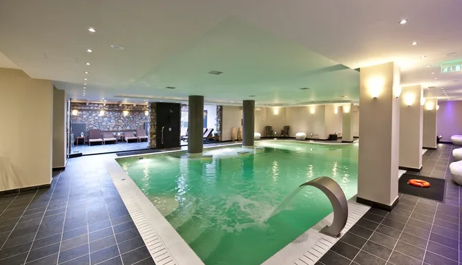 4* Miramonte Chalet Hotel & Spa
