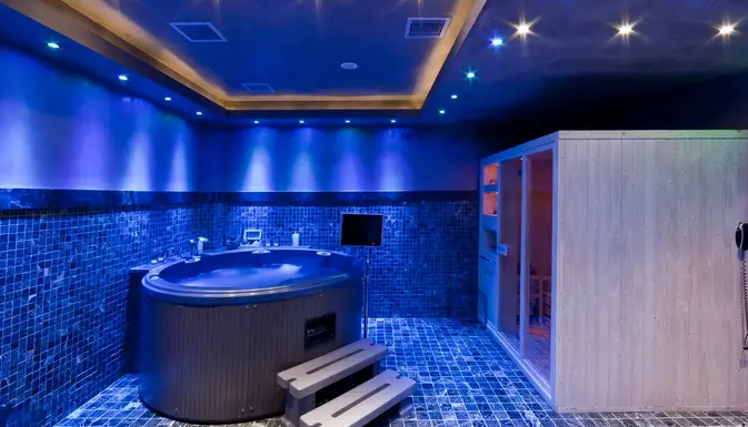 4* Miramonte Chalet Hotel & Spa