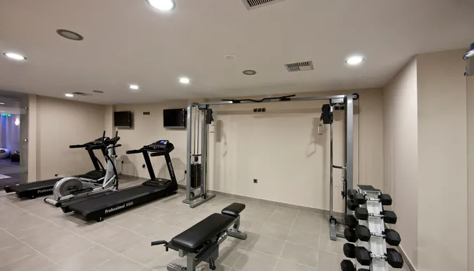 4* Miramonte Chalet Hotel & Spa