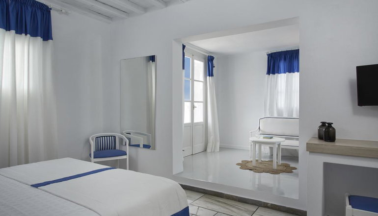 4* Mr. and Mrs. White Tinos Boutique Resort