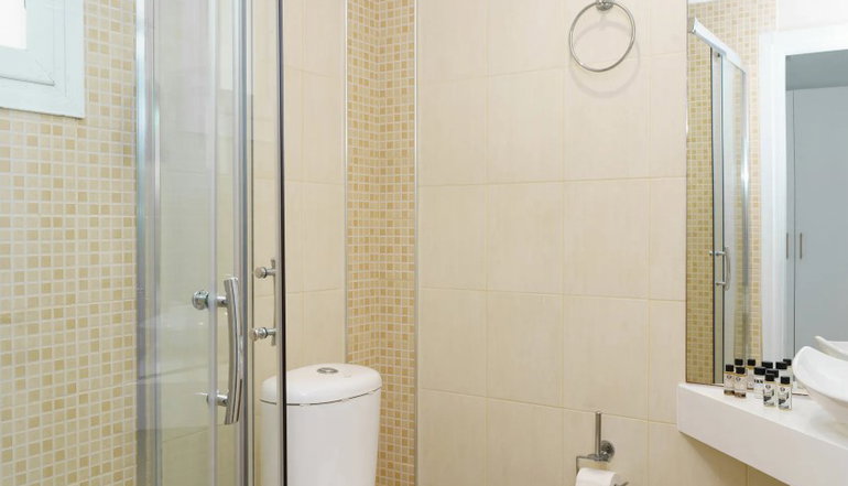 4* Mr & Mrs White Corfu - Αχαράβη, Κέρκυρα