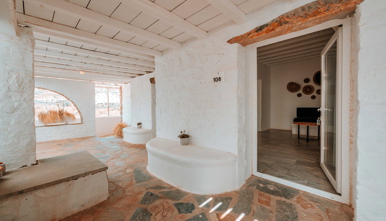 4* Mr. & Mrs. White Mykonos - Πλατύς Γιαλός, Μύκονος