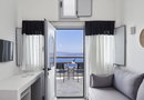 4* Mr & Mrs White Santorini