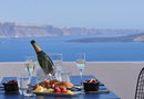 4* Mr & Mrs White Santorini