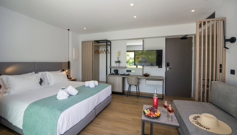 4* Myrion Beach Resort