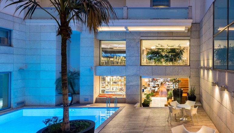 4* NAFS Hotel