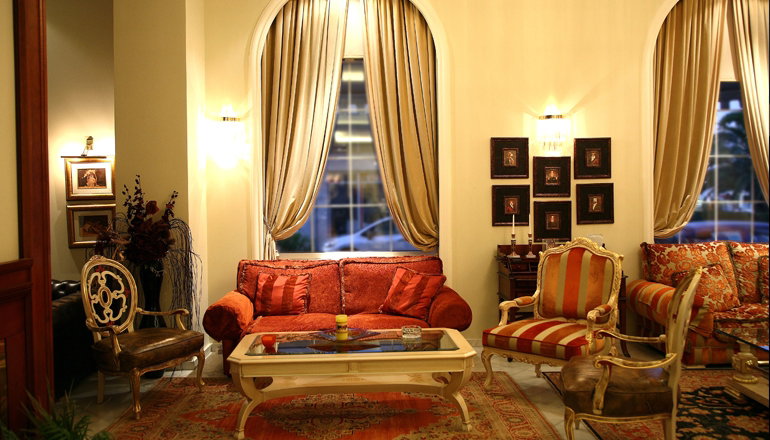 4* Nafsika Palace Hotel