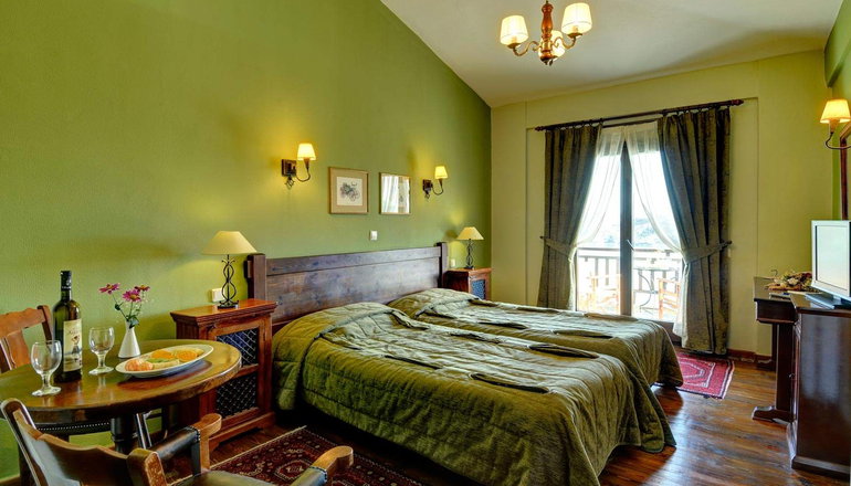 4* Naiades Hotel