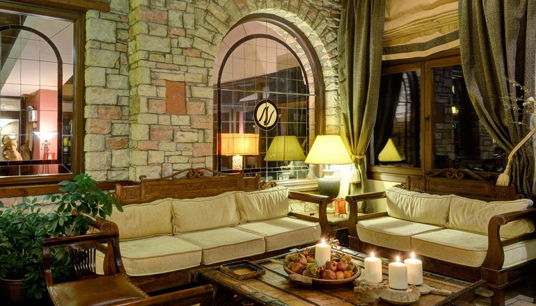 4* Naiades Hotel