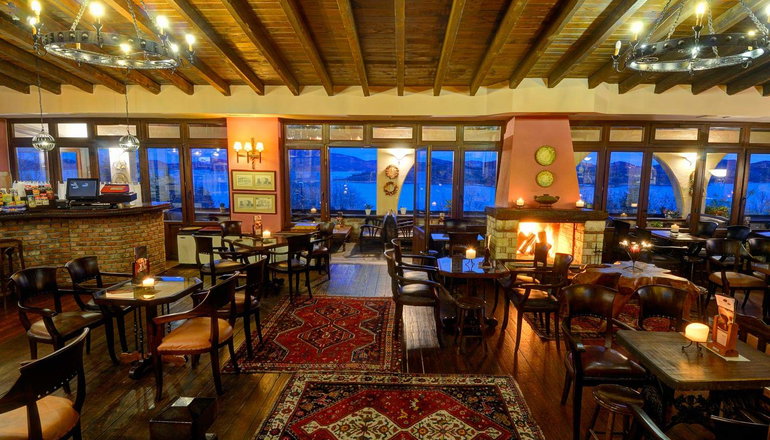 4* Naiades Hotel
