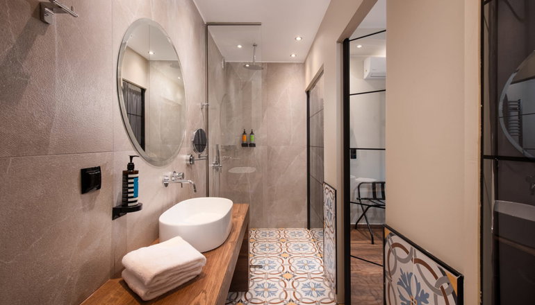 4* Naiades Hotel