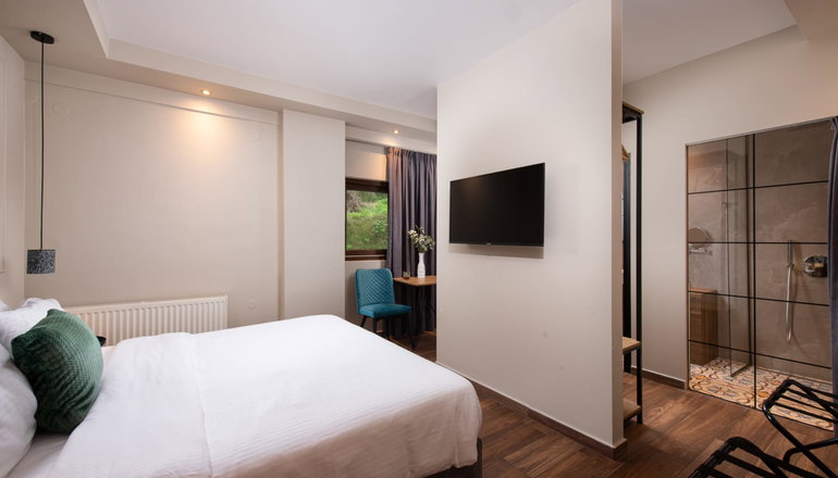 4* Naiades Hotel