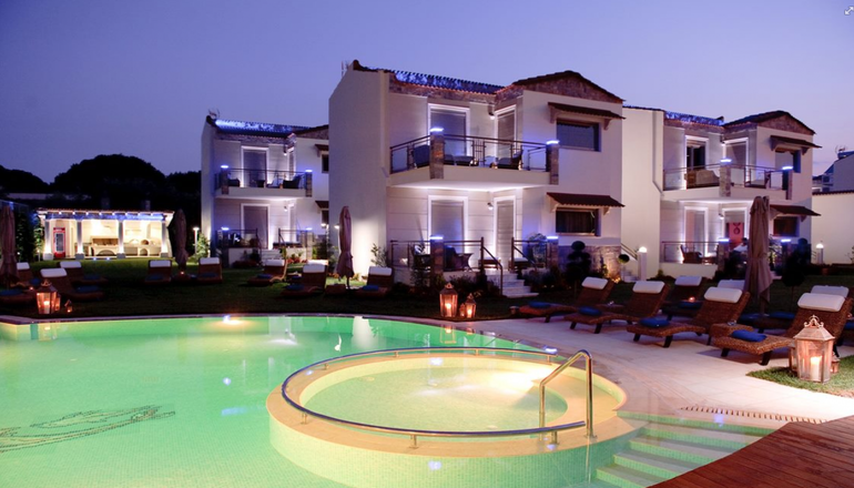4* Naiades Villas