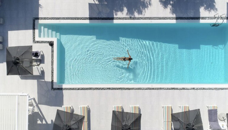 4* Naoussa Hills Boutique Resort