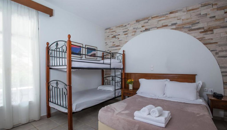 4* Naxos Palace Hotel - Στελίδα, Νάξος