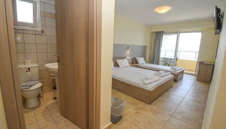 4* Nefeli Beach
